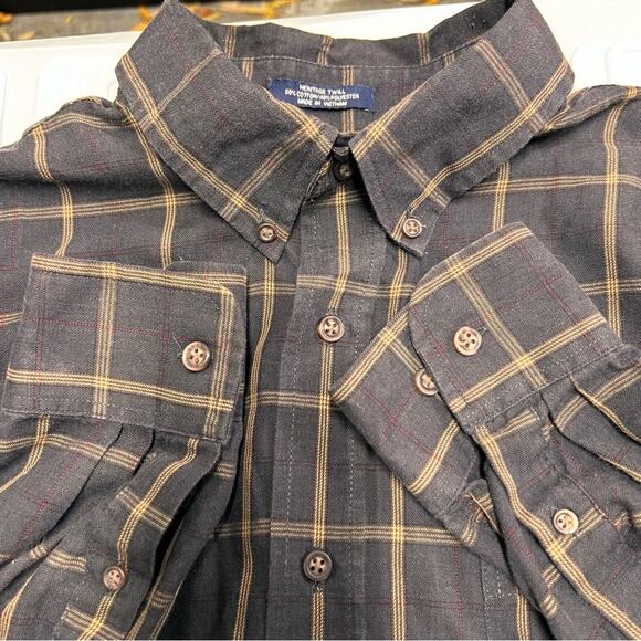 Arrow Men’s long sleeve button down shirt.  Brown and tan. Size 16-16 1/2. large - Picture 2 of 10